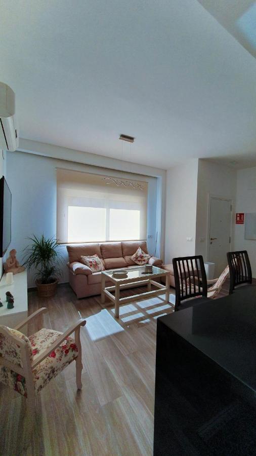 Almoharin Tres Torres Apartamento Turistico מראה חיצוני תמונה