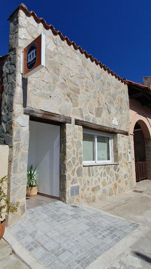 Almoharin Tres Torres Apartamento Turistico מראה חיצוני תמונה