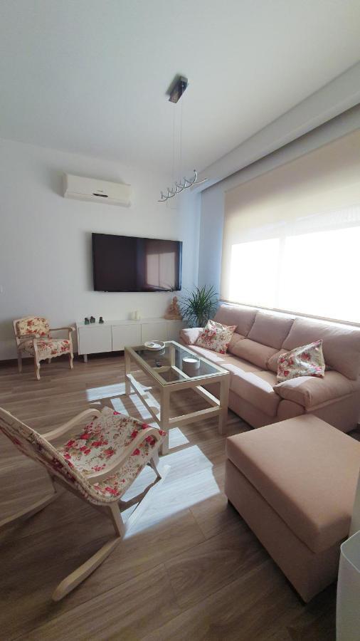 Almoharin Tres Torres Apartamento Turistico מראה חיצוני תמונה